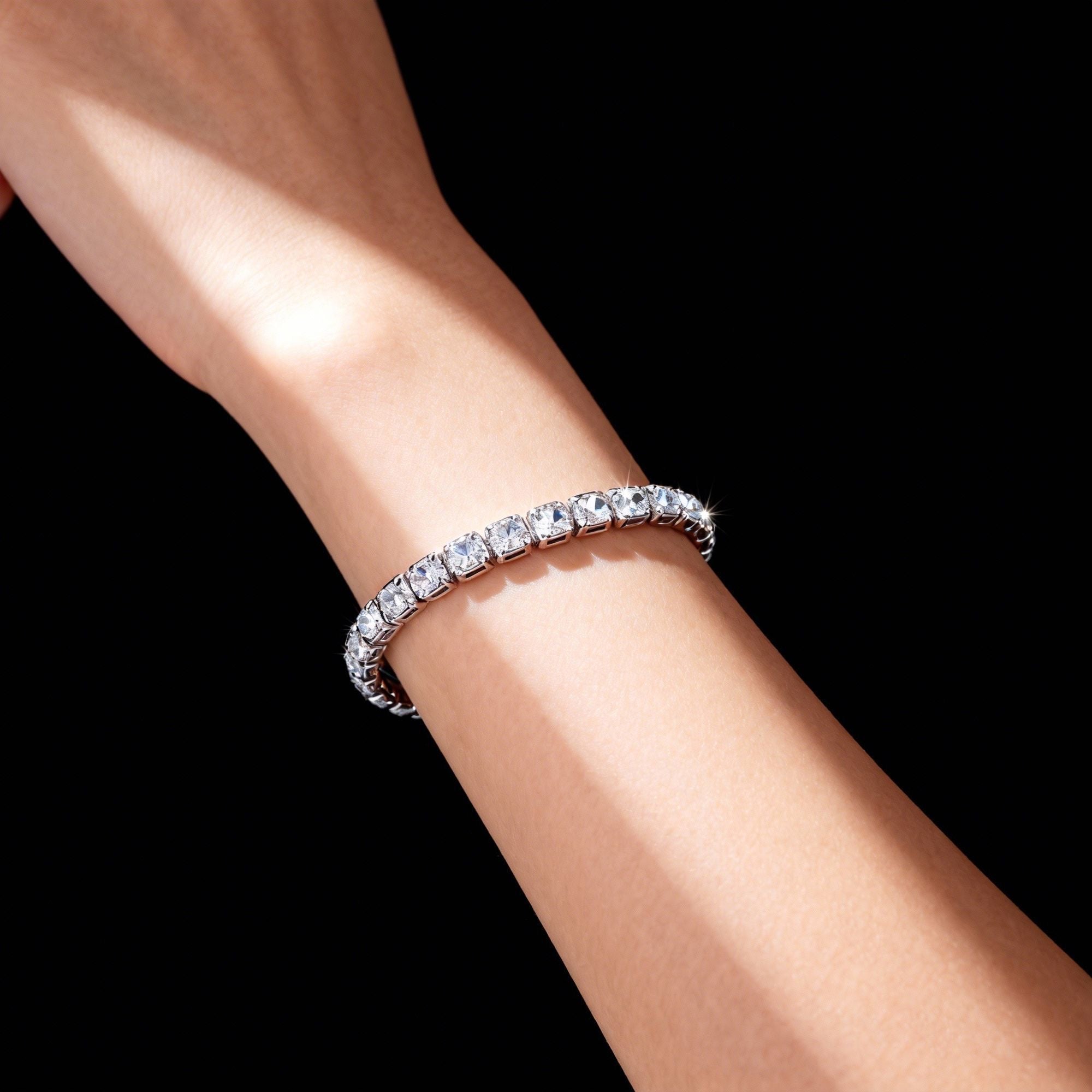 14K Gold Plated Tennis Chain Bracelet – Cubic Zirconia Unisex Wristband - Vintgedrifter
