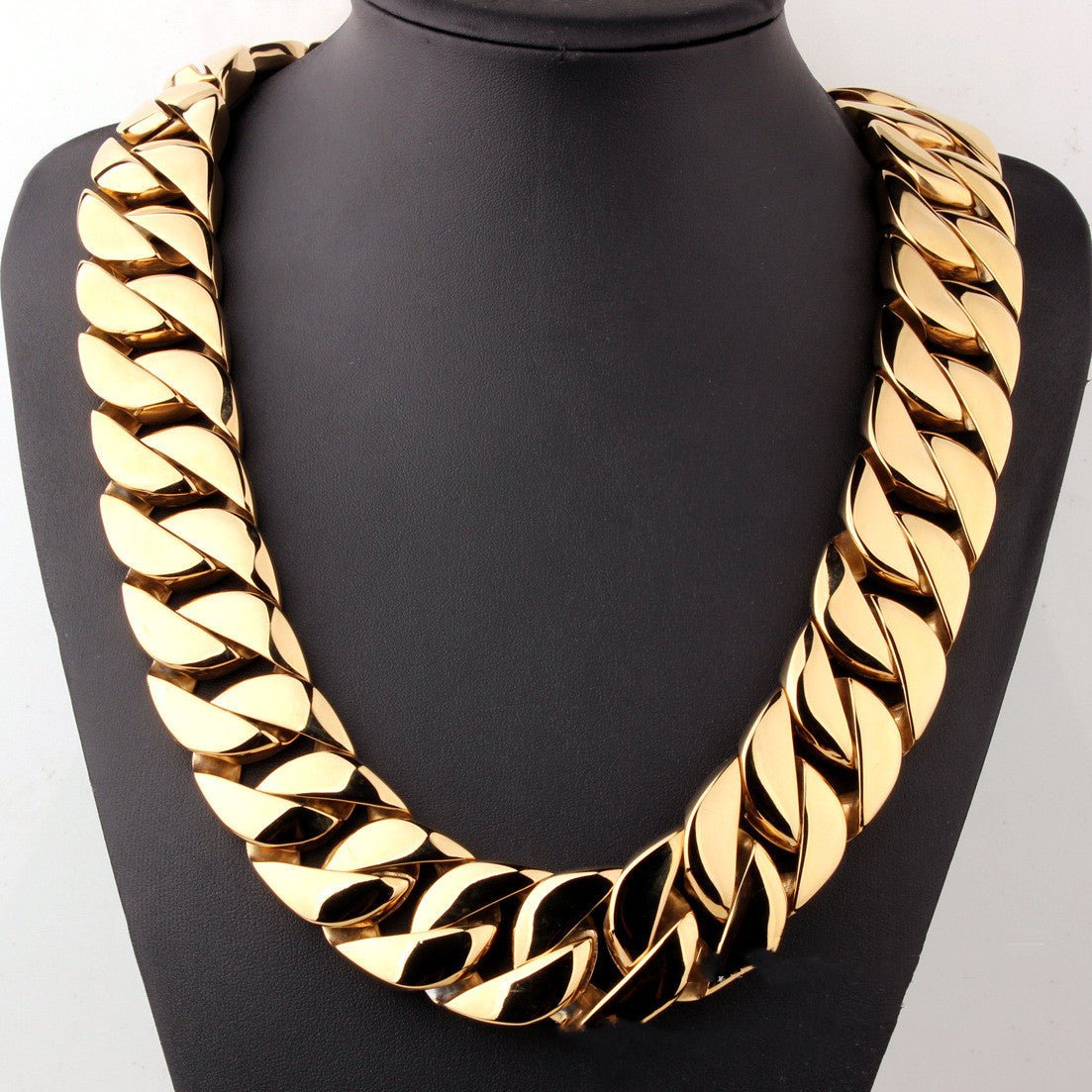 Men's Titanium Steel Whip Chain Necklace – Vacuum Plated Gold | Multiple Lengths - Vintgedrifter