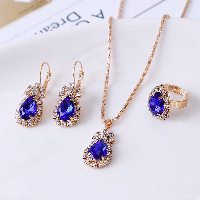 Crystal Jewelry Set - Necklace, Earrings & Ring - Vintgedrifter